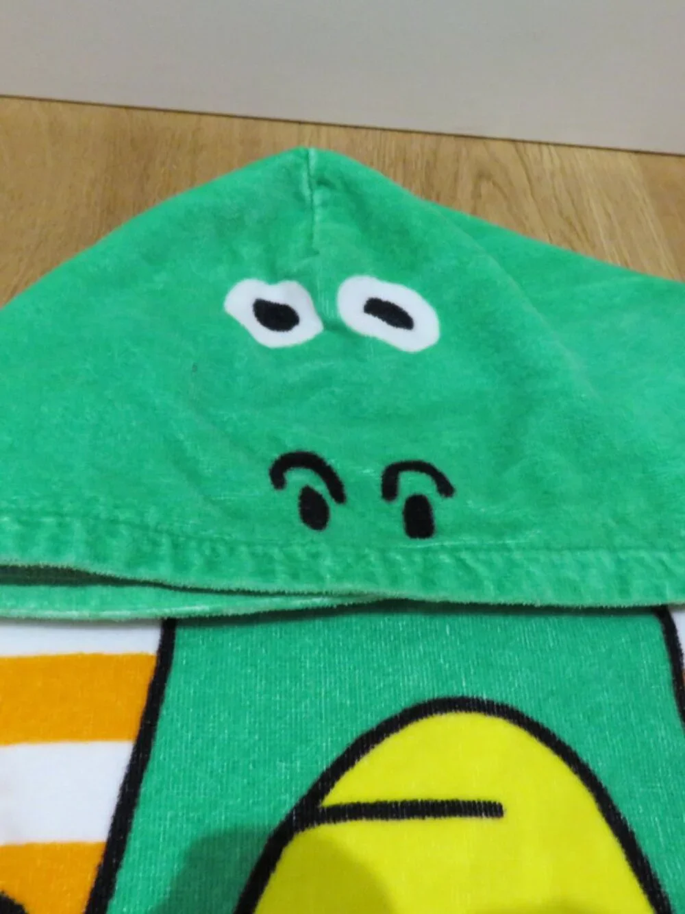 STELLA MCCARTNEY KIDS Cotton Alligator Hooded Towel Beach Whimsical Summer Vacay